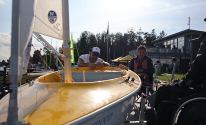 2024 European Hansa Class Championships zeilers uit Portugal en italie bereiden zich voor 01 fotograaf Robbert Evers